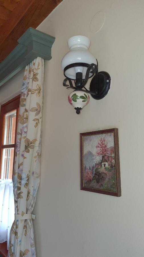 Sarkanyles Vendeghaz Kisapati Dış mekan fotoğraf